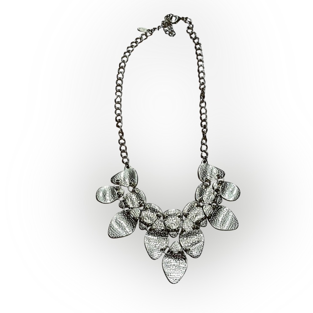 Signed Natasha Couture Gold Tone Statement Bib Necklace - Picture 4 of 6